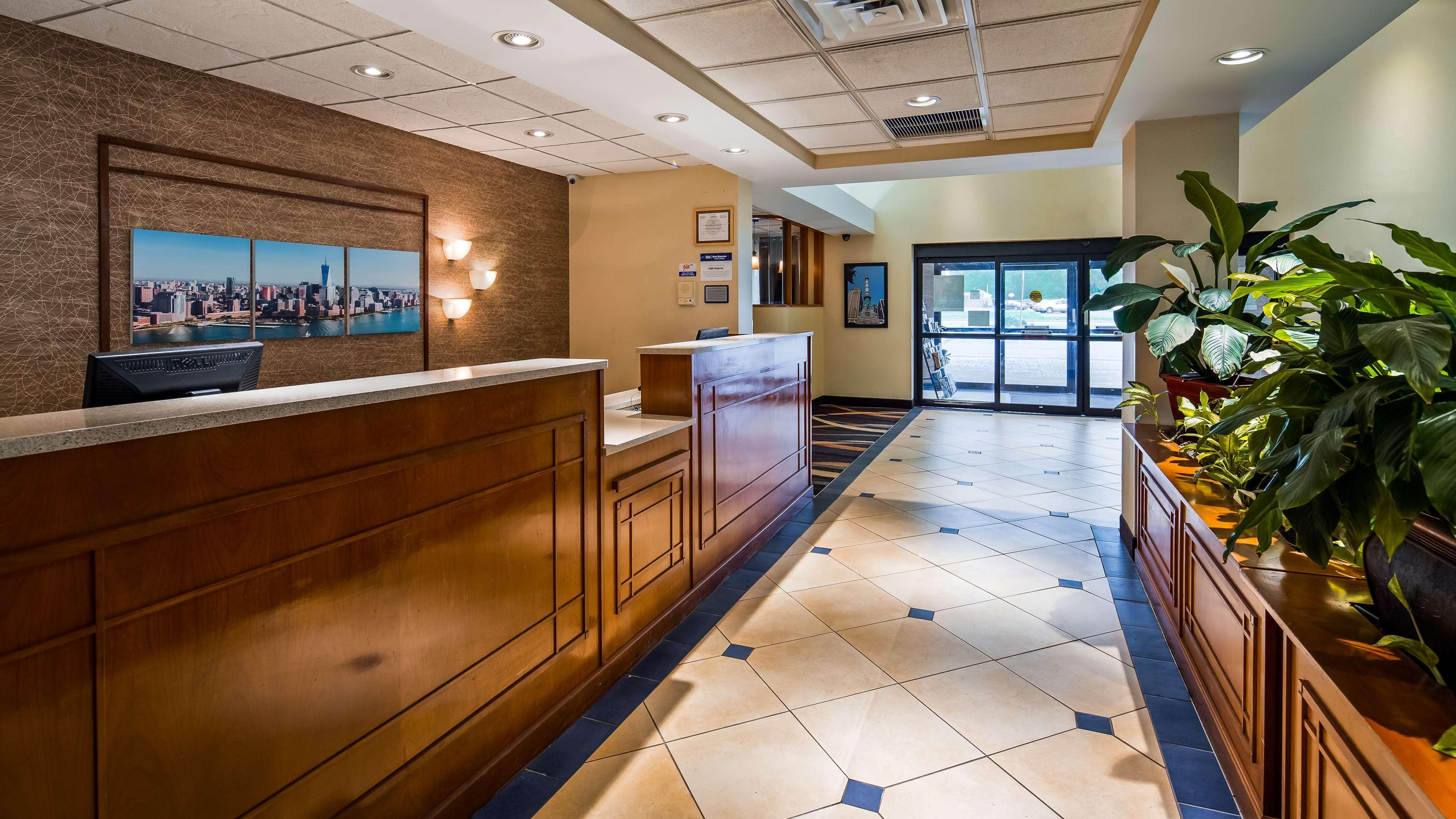 Best Western Galleria Inn & Suites Cheektowaga Exterior foto