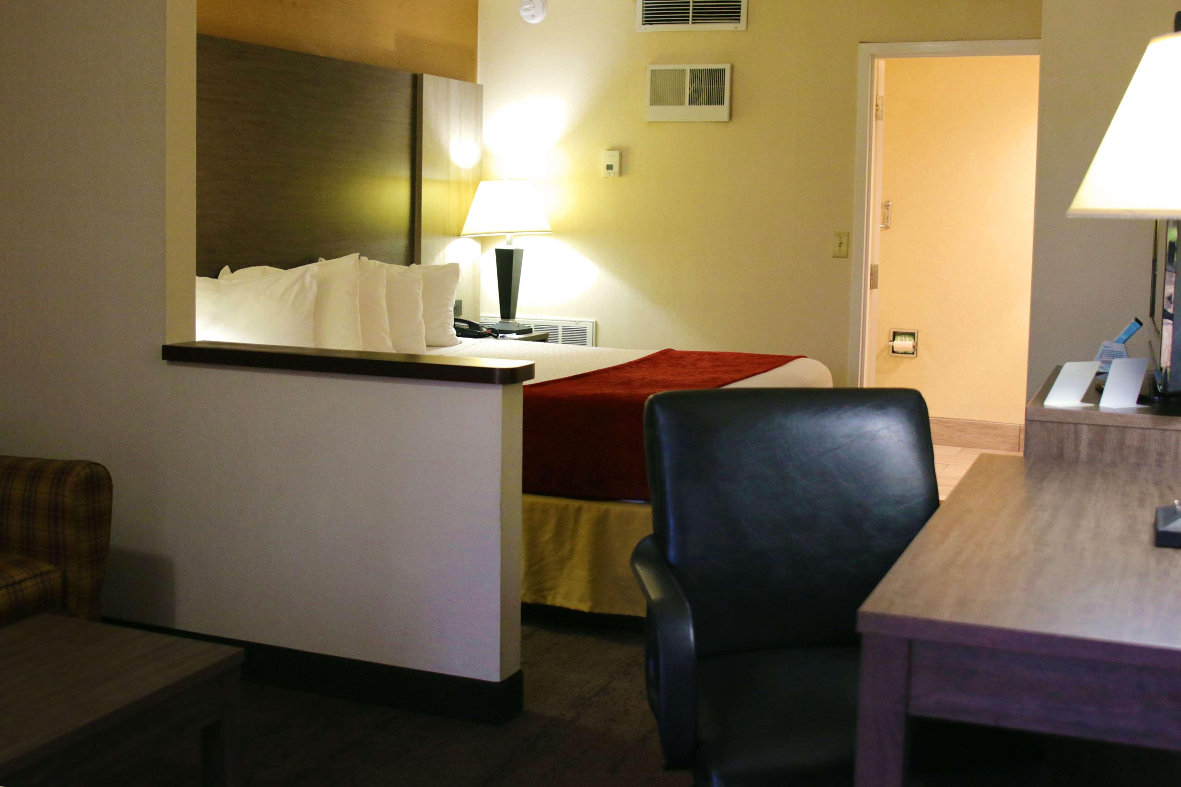 Best Western Galleria Inn & Suites Cheektowaga Exterior foto